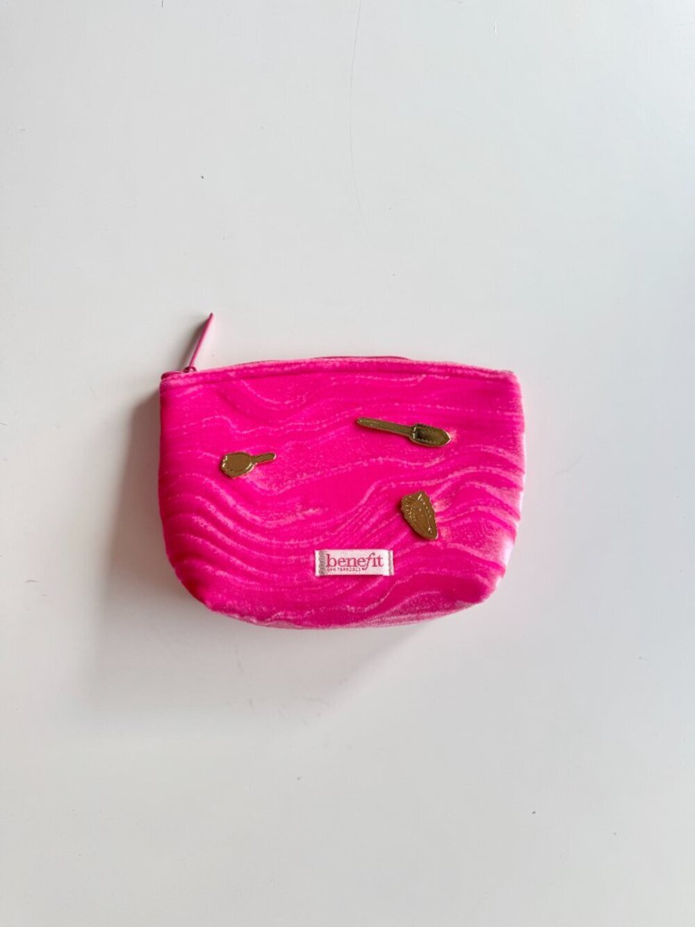 New BENEFIT Pink Velvet Toiletry Cosmetic Bag w/ Removable Pins